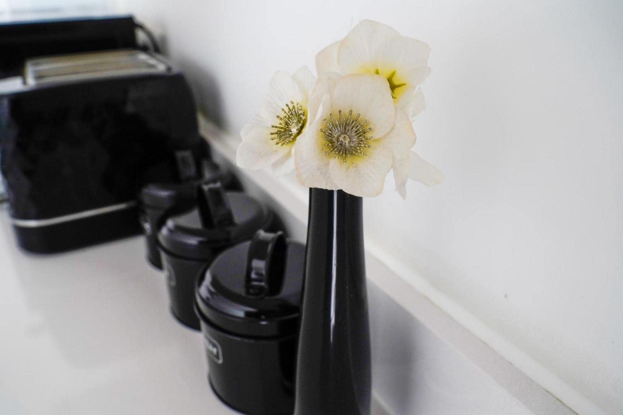 Manchester City Centre Apt With Balcony & Free Parking - Including Free 1-Hour Early Check-In Or Late Check-Out For Bookings Until July, Justeat Voucher For 2-Night Stays Minimum! Extérieur photo